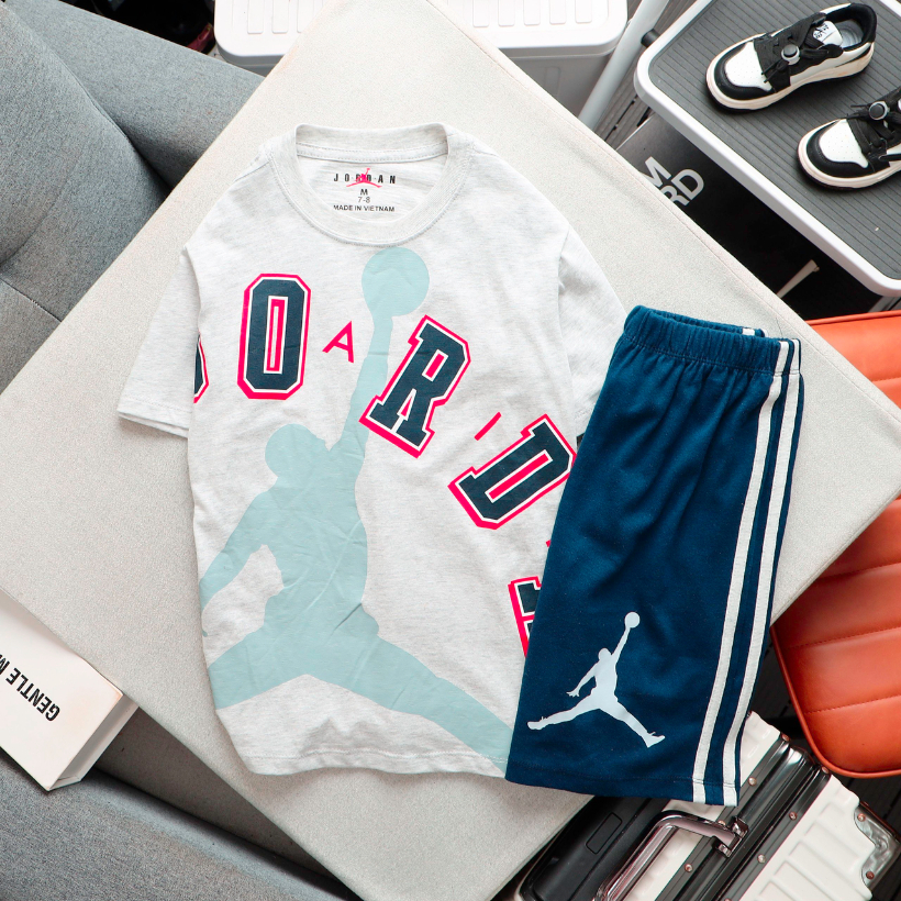 Đồ bộ bé trai logo Nike, quần áo cộc tay chất vải xịn, thấm hút mồ hôi từ 30-65 kg