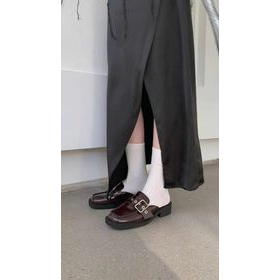 G651- SỤC NÂU QUAI LỖ