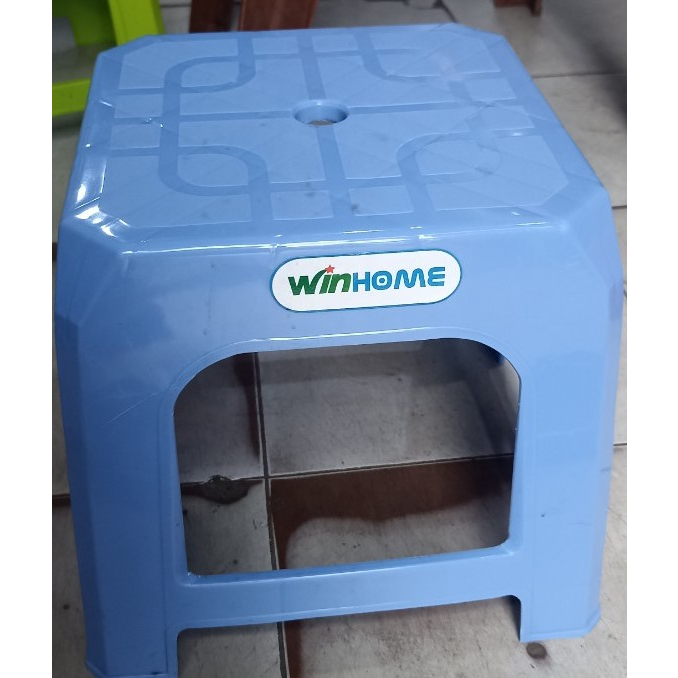 Ghế nhựa lùn mặt lớn Winhomes giá rẻ