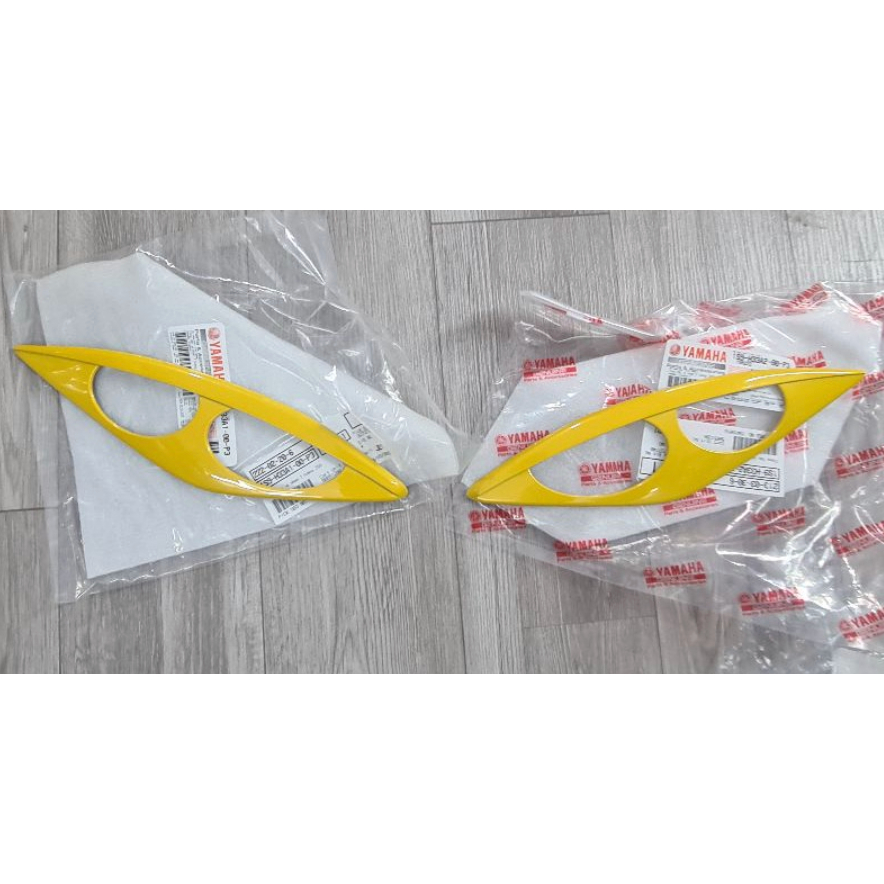 Bộ Body Kit Exciter 2006-2010 màu vàng, Có lẻ từng món