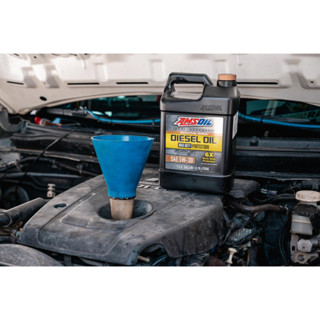 Dầu Nhớt AMSOIL SIGNATURE SERIES MAX-DUTY SYNTHETIC DIESEL OIL 5W30 tiêu chuẩn CK-4, ACEA E9, MAN 3677 - 3,78L