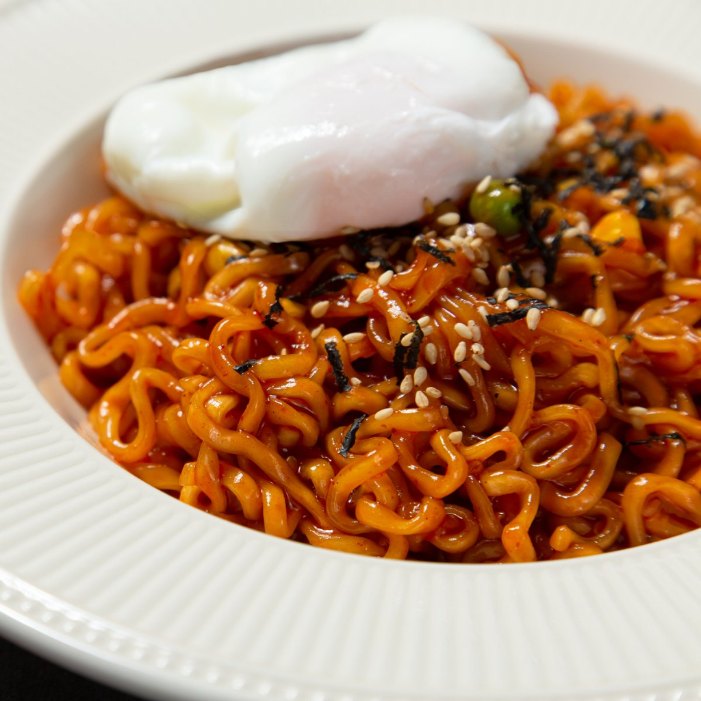 Mì cay Samyang Hàn nhiều vị 140g - Vitamin House