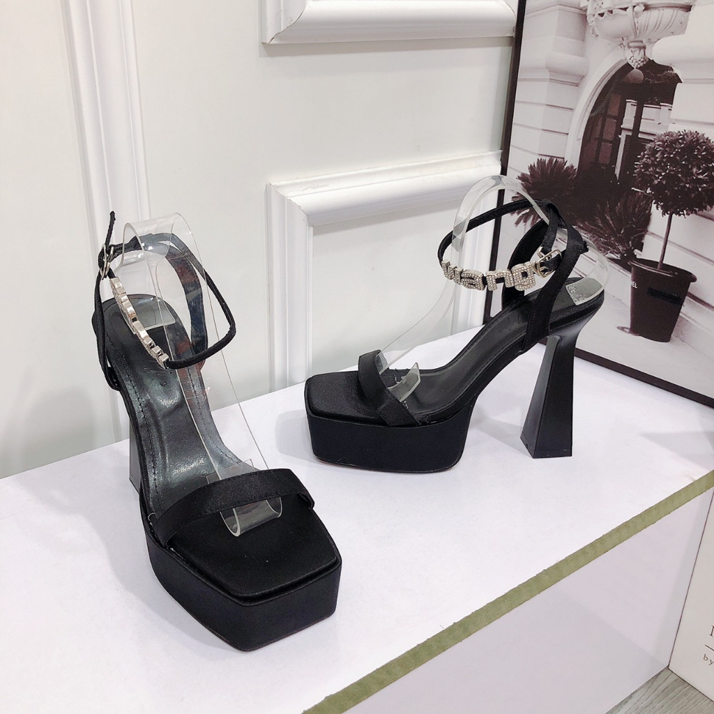 Giày sandal cao gót mũi đúp cao 12P phối chữ chất Satin lên chân siêu đẹp Giày đi tiệc MT Shoes