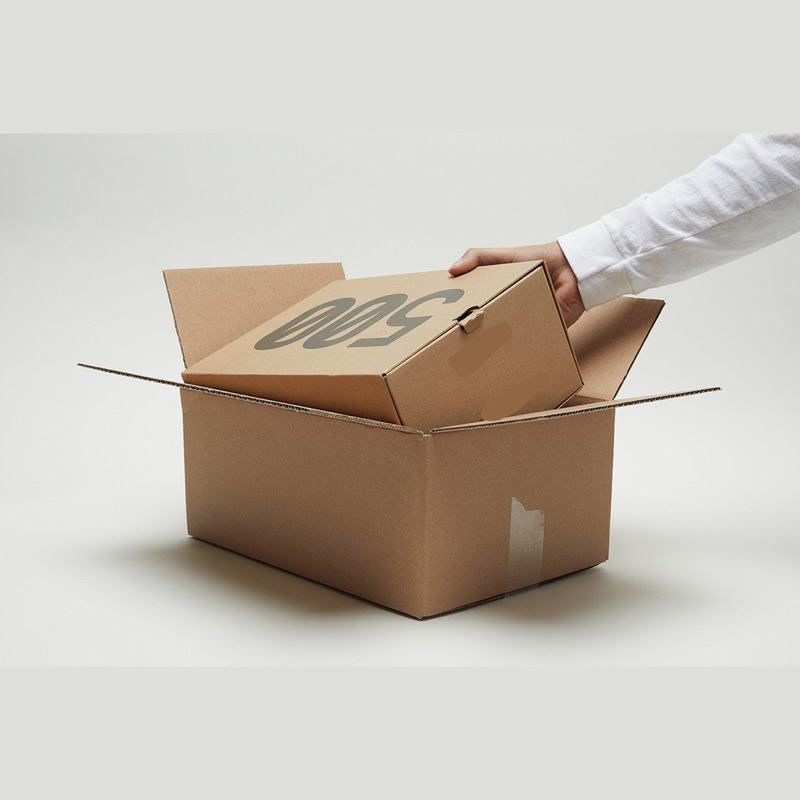 Box Carton bảo vệ hộp giày khi vận chuyển | Hộp giấy carton