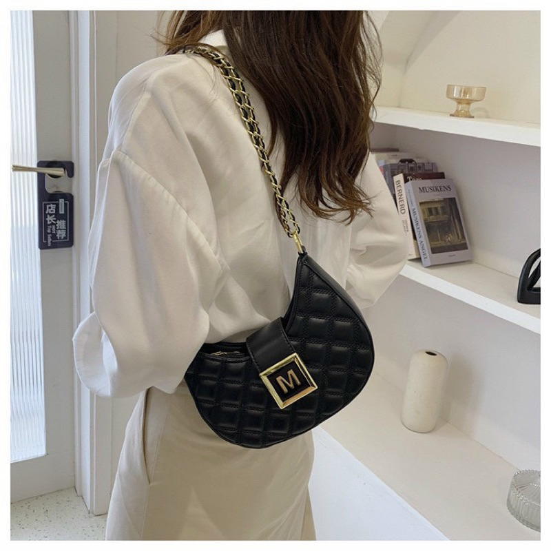 Túi xách nữ đeo chéo chữ M quai dài tuixachgiare8686