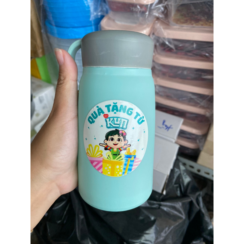 BÌNH NƯỚC THỦY TINH BỌC NHỰA CHO BÉ QUÀ TẶNG SỮA KUN