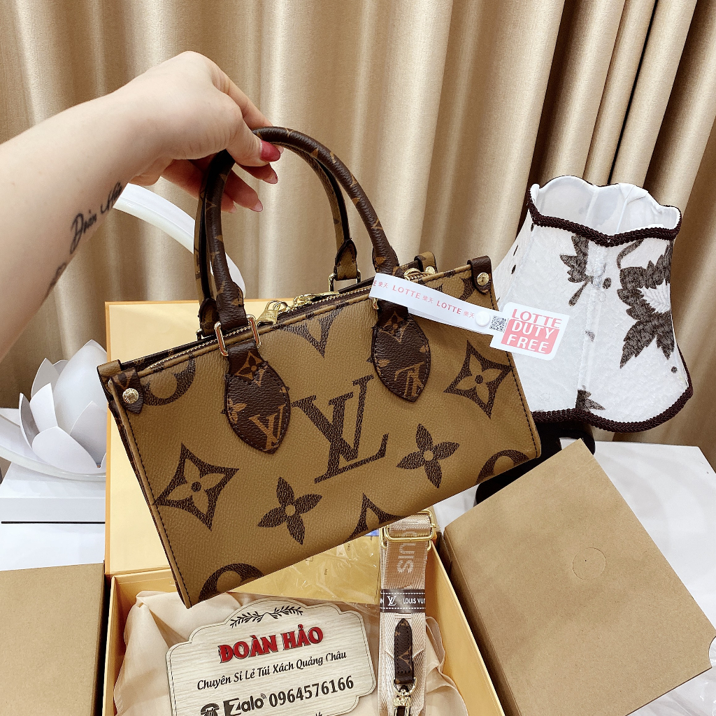 Túi LV dáng dài Size 25cm 2 mặt kèm dây đeo chéo & ví nhỏ như ảnh  hàng 2 boc châmMTA48/4