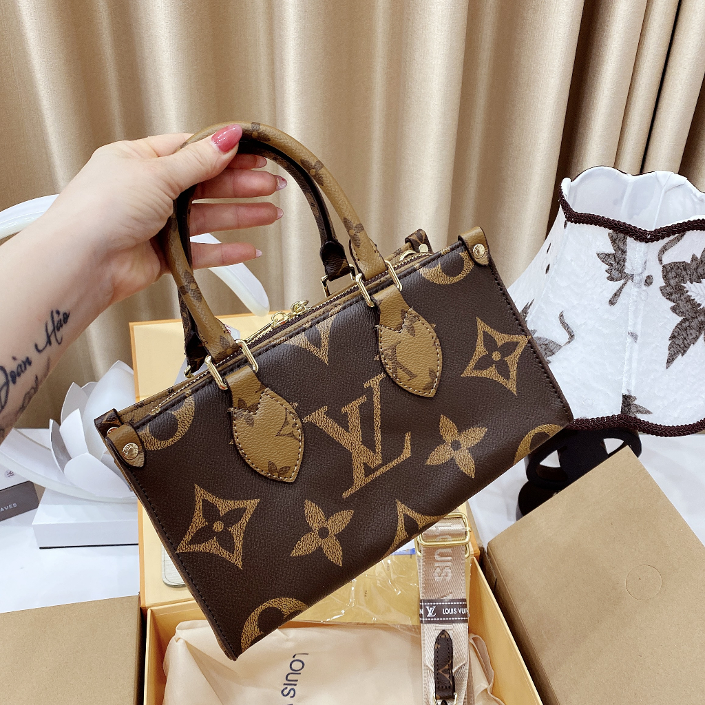 Túi LV dáng dài Size 25cm 2 mặt kèm dây đeo chéo & ví nhỏ như ảnh  hàng 2 boc châmMTA48/4