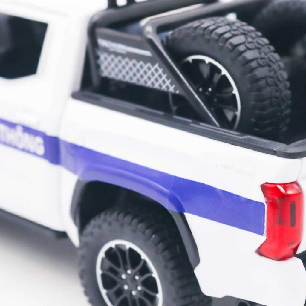 Mô hình xe ô tô độ CS Toyota Tundra 4x4 2022 full open tỉ lệ 1:24 Alloy model OT185