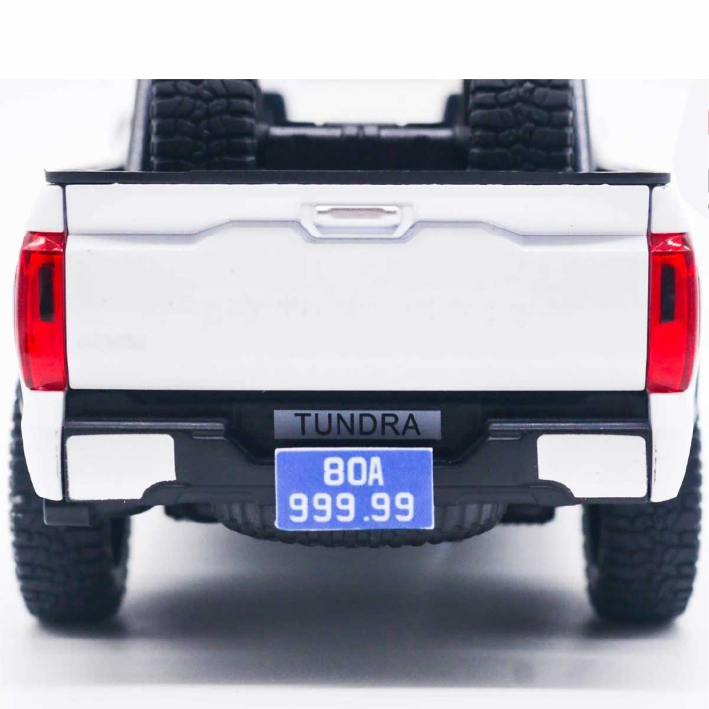 Mô hình xe ô tô độ CS Toyota Tundra 4x4 2022 full open tỉ lệ 1:24 Alloy model OT185