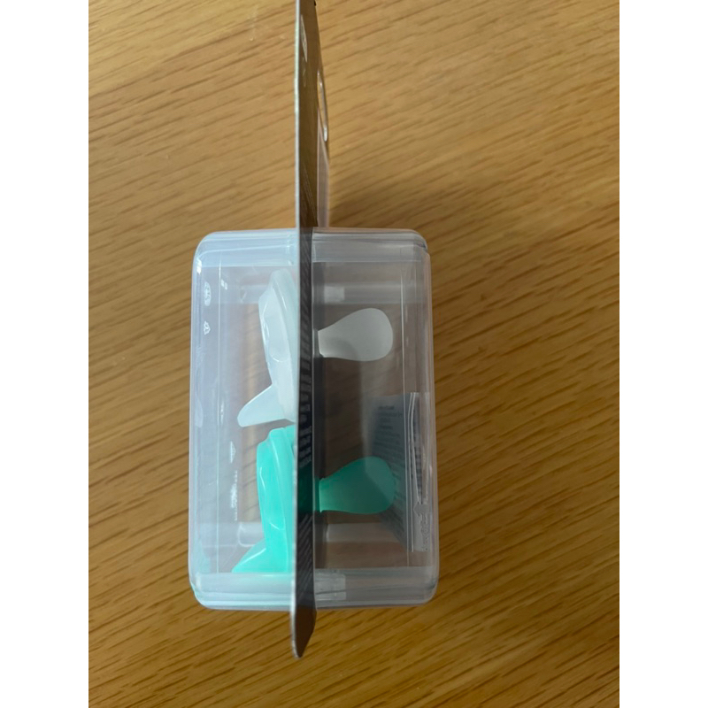 Ti ngậm Tommee Tippee Ultra Light 0-6m vỉ đôi