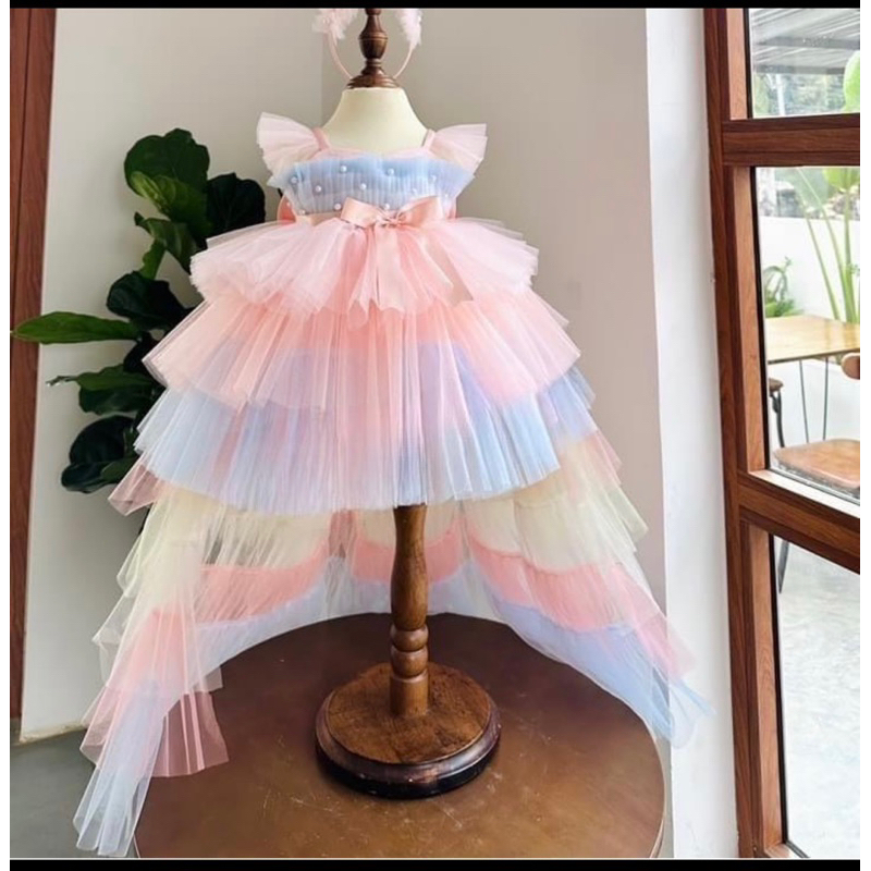 Váy công chúa cho bé đuôi tôm cầu vồng