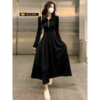 Váy len dài tay xoè khoá trước