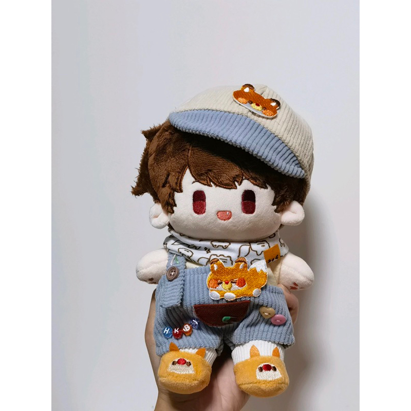 Outfit cho doll 20cm