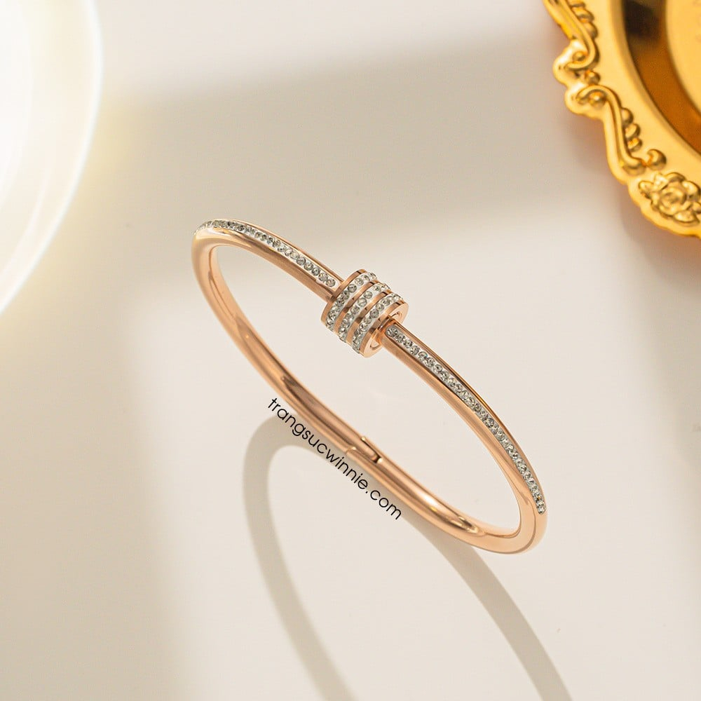 Vòng tay nữ titan Triple Cube