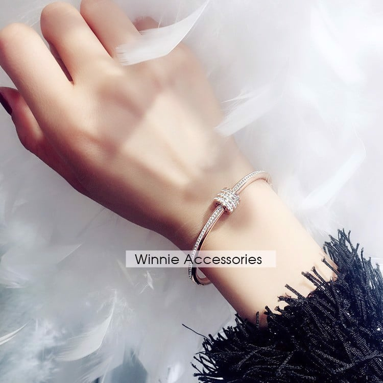 Vòng tay nữ titan Triple Cube