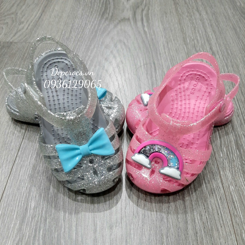 Thanh lý sandal crocs isabella novelty cho bé gái màu hồng nhũ lấp lánh chính hãng hàng trưng bày, xăng đan crocs giá rẻ