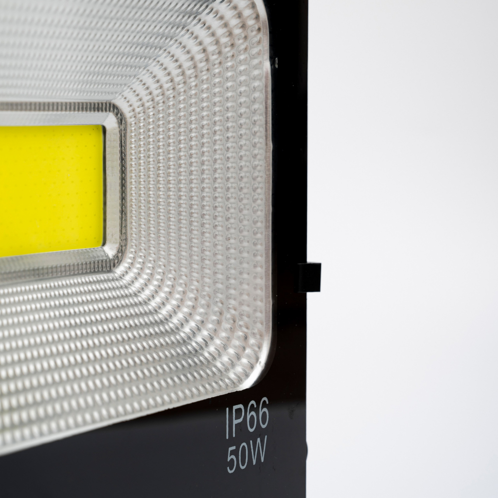 Đèn pha led hắt tường ngoài trời 100w 50w 30w chiếu sáng biển quảng cáo CIR>95% NDA