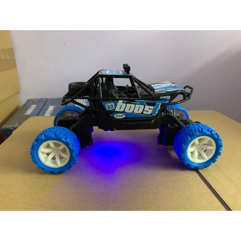 Đồ chơi xe địa hình điều khiển từ xa Boost