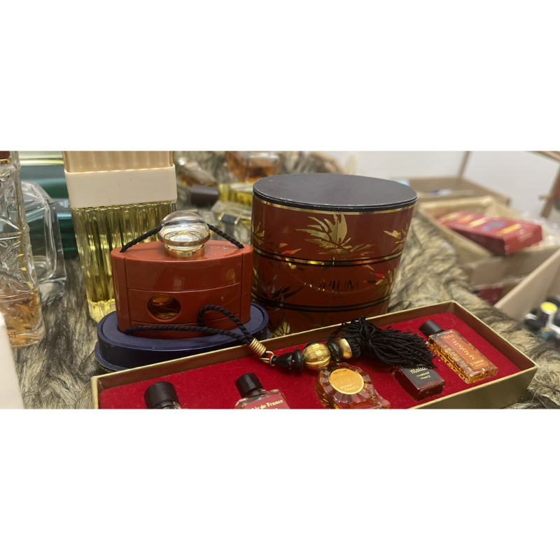 Nước Hoa Gốc Đấu Giá