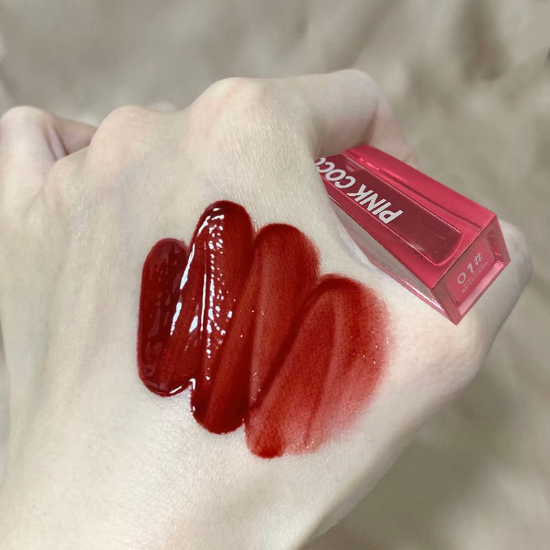 Son bóng Pink coco Water trang điểm môi căng mọng bền màu -  P570