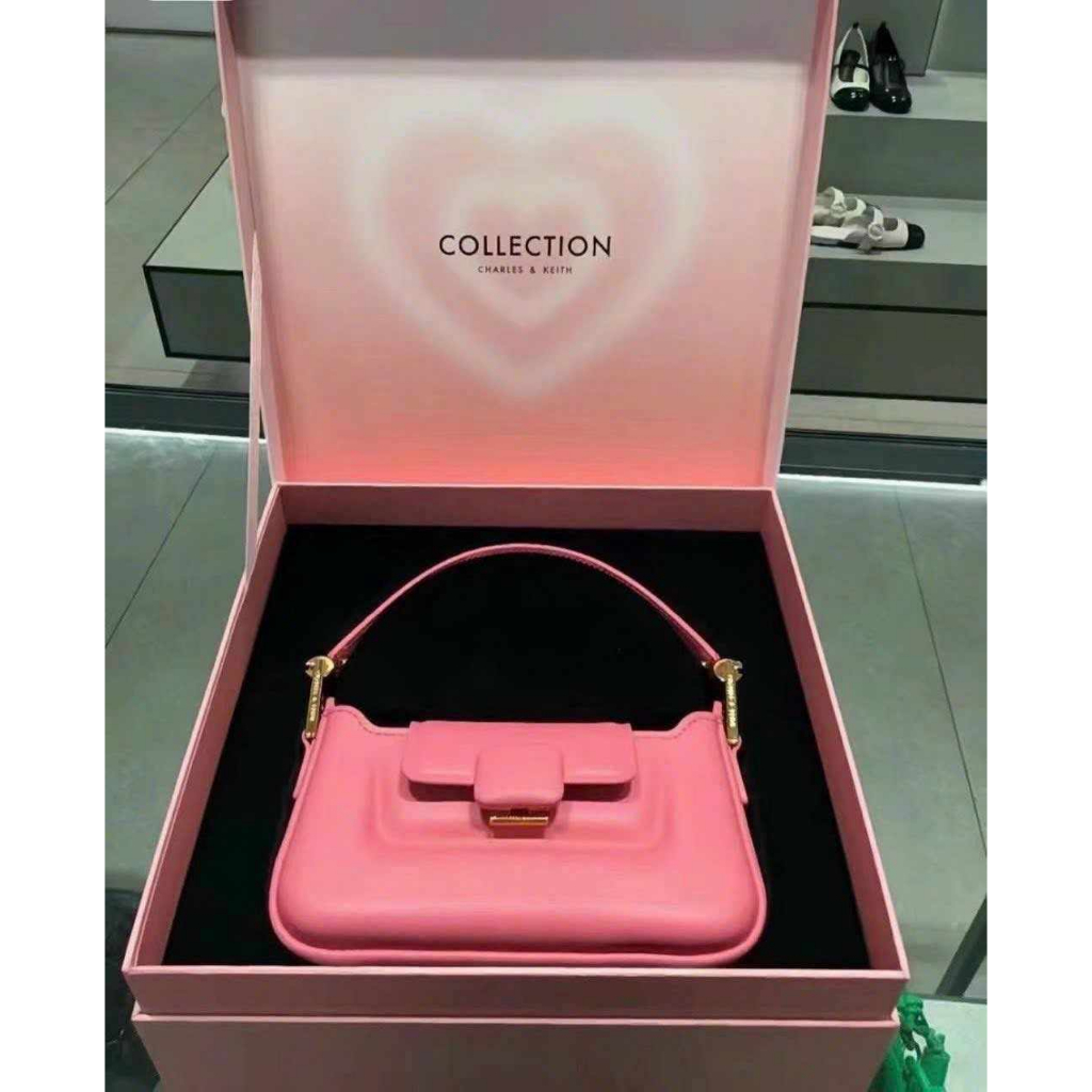 Túi Đeo Vai Đeo Chéo Cnk Hồng Full Box Mới Hàng Loại 1 Size 17cm