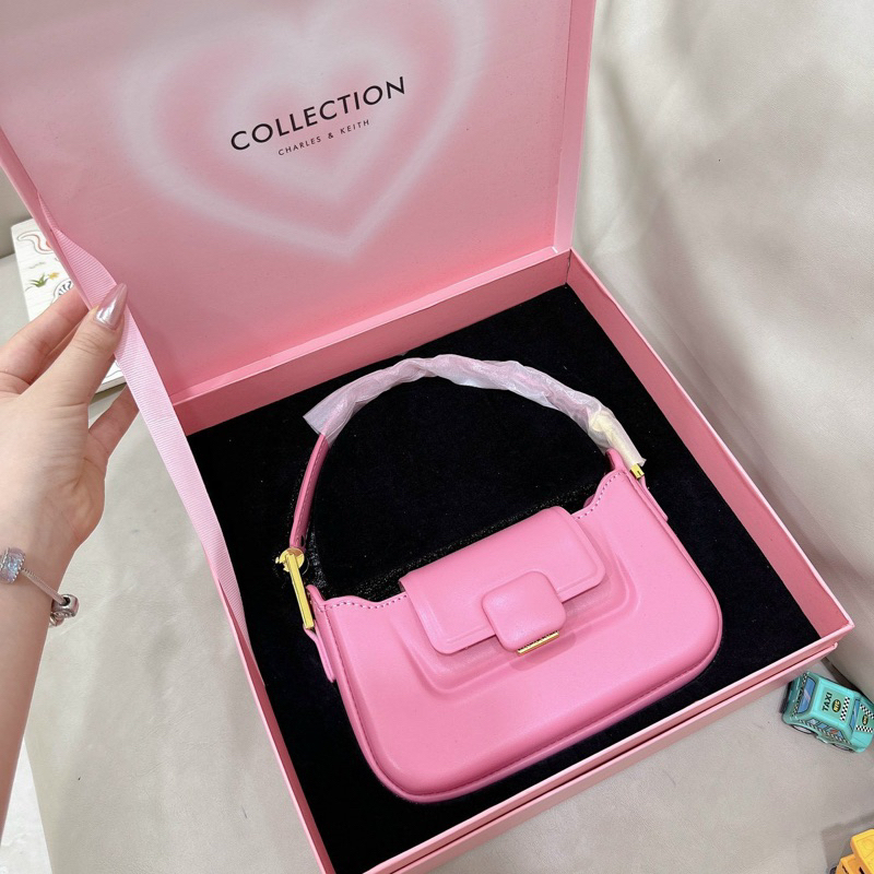 Túi Đeo Vai Đeo Chéo Cnk Hồng Full Box Mới Hàng Loại 1 Size 17cm
