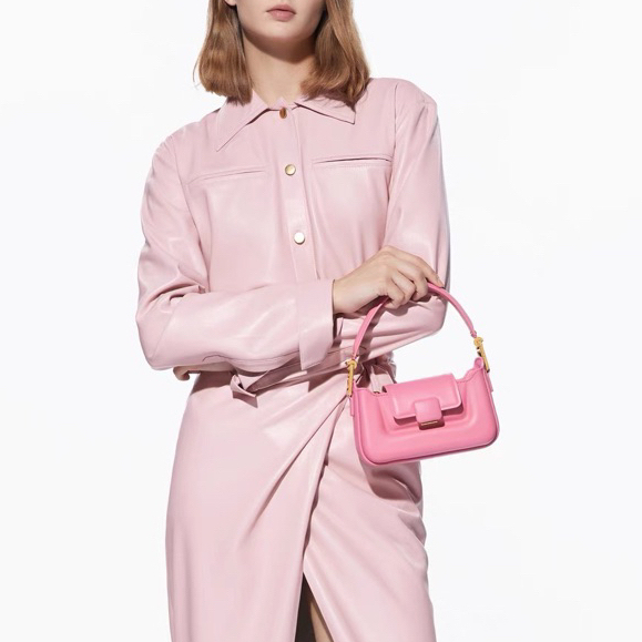 Túi Đeo Vai Đeo Chéo Cnk Hồng Full Box Mới Hàng Loại 1 Size 17cm