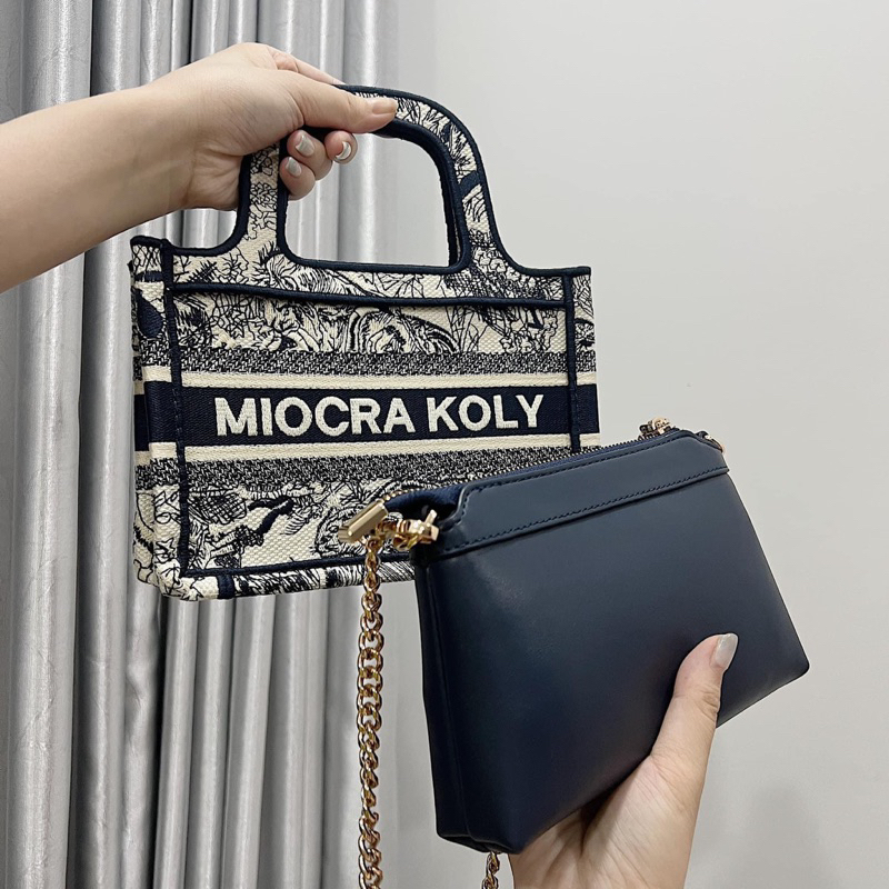 Túi Miocra Koly MK30281 Chính Hãng Dáng Vuông Hoa Văn Cực Sang