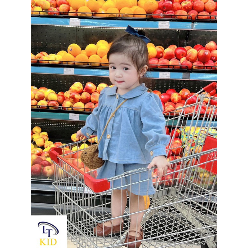 Set bộ kèm chân váy xếp ly cho bé gái