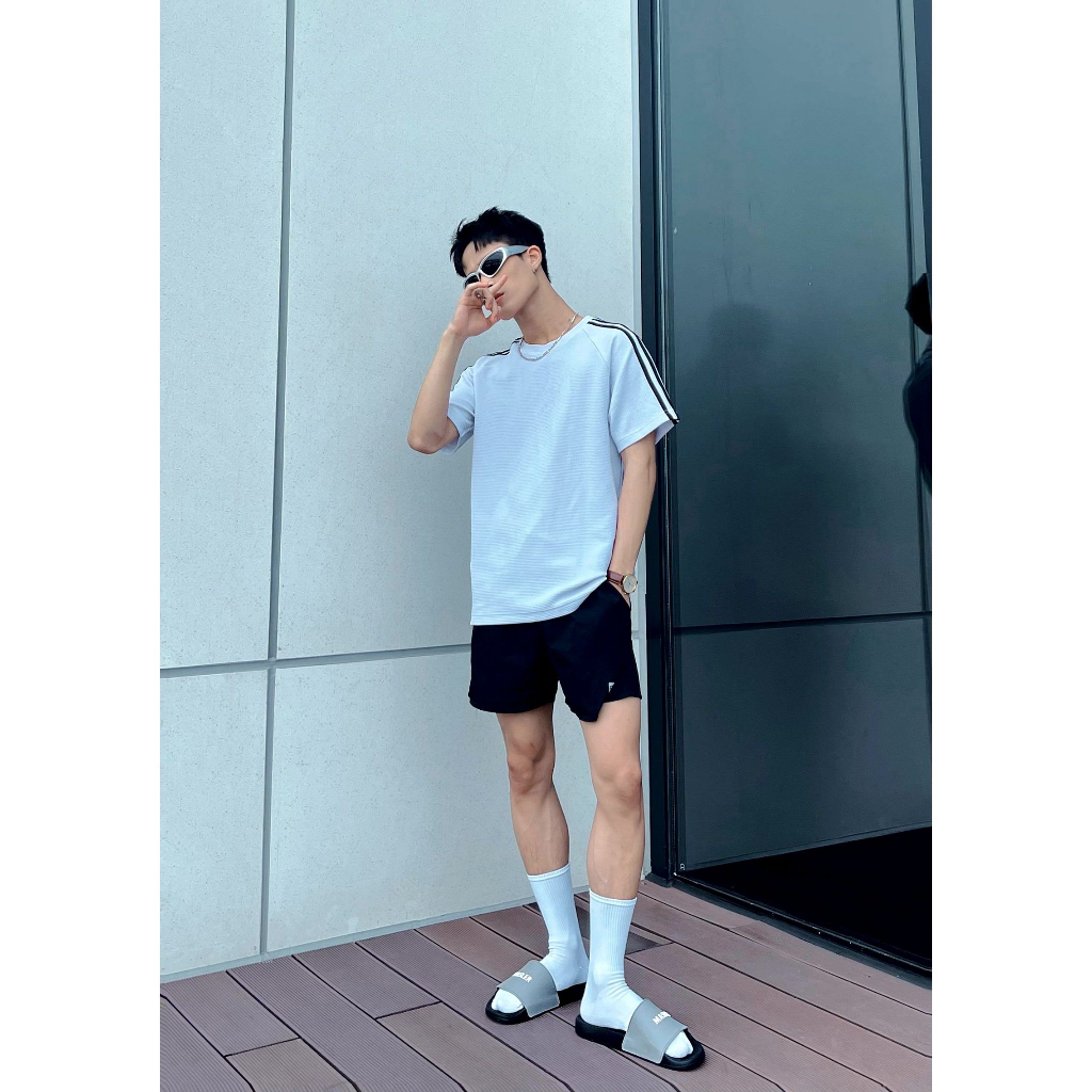 Dép nam quai ngang M Masler-MT màu xám với đế thiết kế chống trơn trượt, chống nước và quai thoáng khí MT8