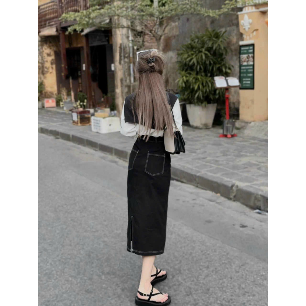 Sét váy kaki áo sơ mi lụa kèm choàng thun thiết kế năng động trẻ trung