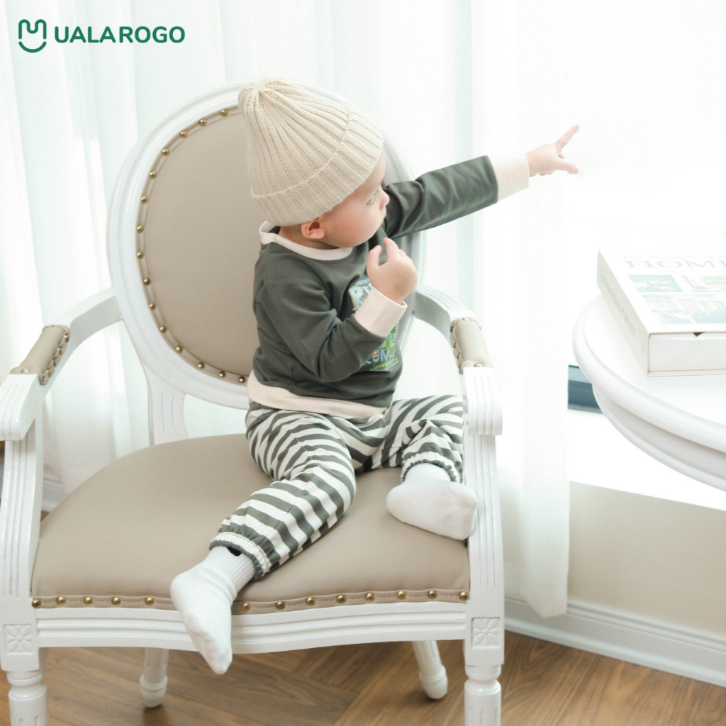 Bộ thu đông cho bé Ualarogo 1 - 5 tuổi vải Cotton nỉ dài tay cổ tròn bo ống giữ ấm mềm mại thoáng khí 3679