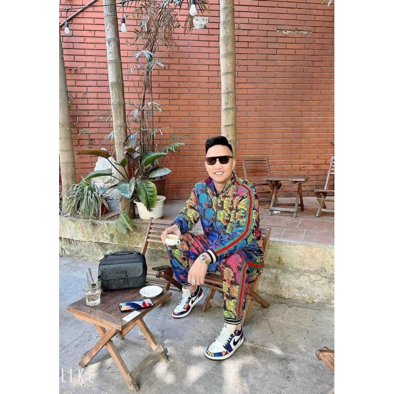 Túi lv nam messenger thầy huấn hoa hồng s lock siêu hot 2 box xịn 24cm