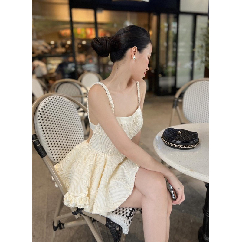 SÉT ÁO 2 DÂY + QUẦN VÁY - J05067