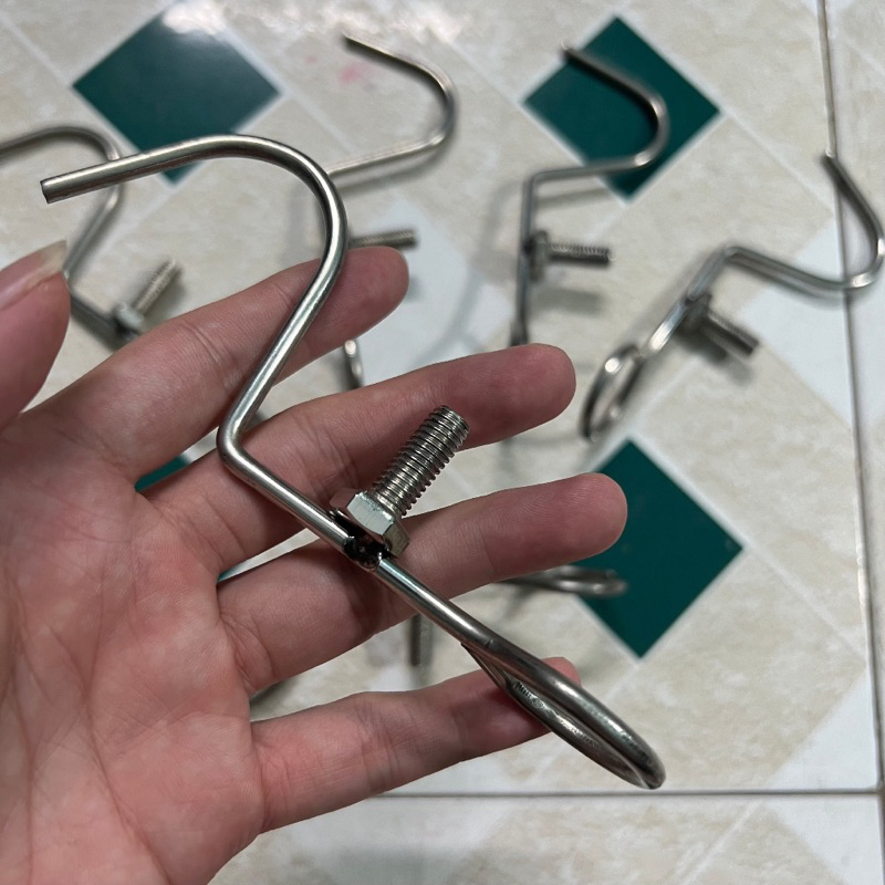 Móc inox treo lồng chim