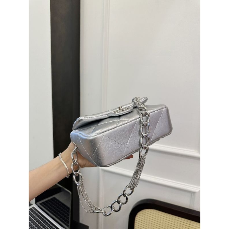 Túi kẹp nách classic xích to dáng mới sang chảnh 22cm