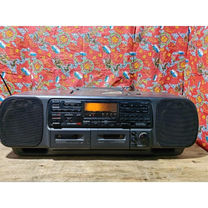 Đài cổ Radio/Cassette/Đĩa Sony CFD-500 điện 220v