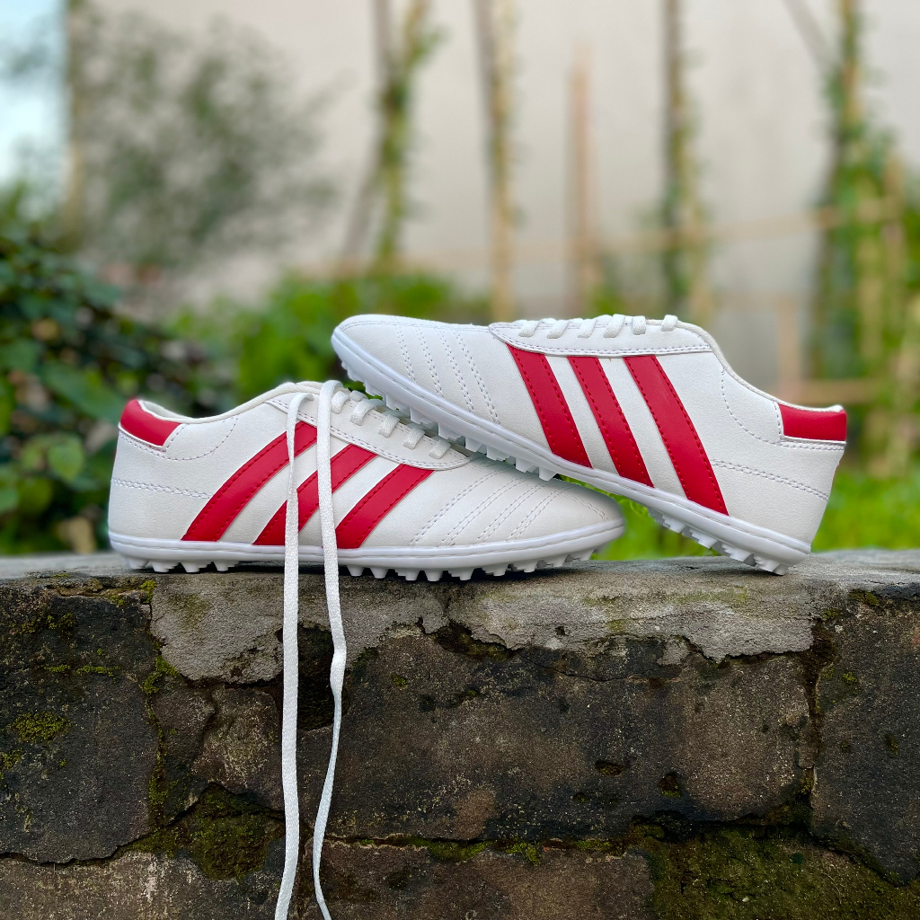 Giày bóng đá CT3 chuẩn