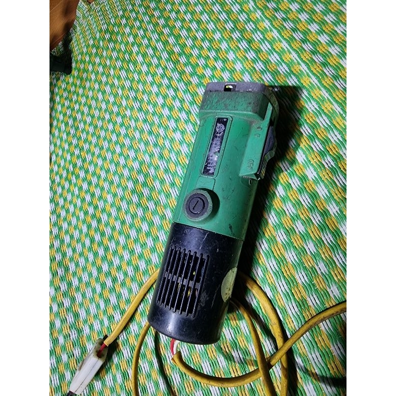 Thanh lý máy lạ hàng nhật bãi sử dụng điện 100v