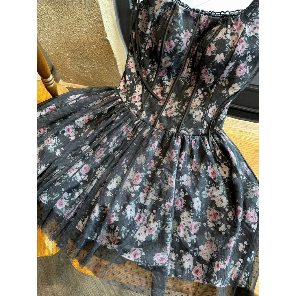Đầm hoa 2 dây corset viền ren phủ lưới ren bi