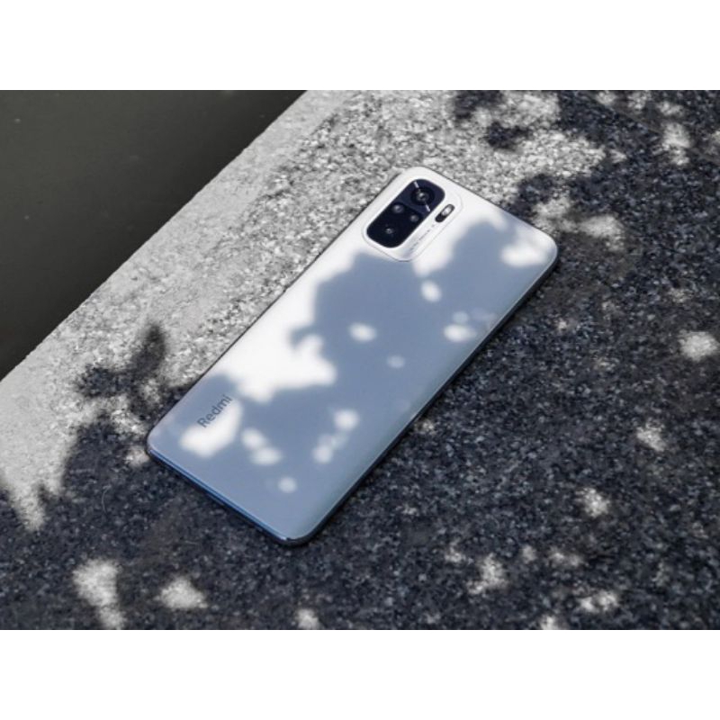 Điện thoại Redmi Note 10, màn AMOLED 6,43 inch Full HD+ siêu đẹp, chip Snapdragon 678 mạnh mẽ, pin 5000 sạc nhanh 33w