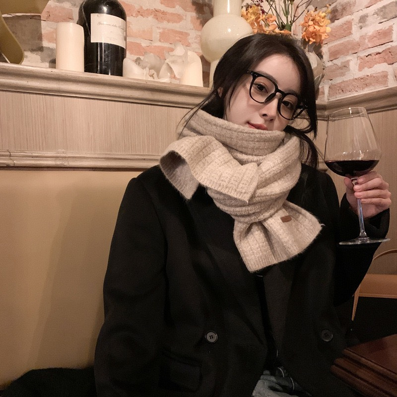 KHĂN CHOÀNG CHẤT LEN TO ĐAN MỊN MÀU TRUNG TÍNH UNISEX