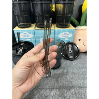LY THUỶ TINH KÈM ỐNG HÚT ( HKM)