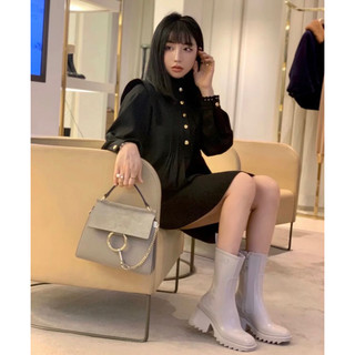 Boot Chloe’ Nhựa Cao Cấp Đế 5cm Lùi 1 Size ( Sẵn Ship )
