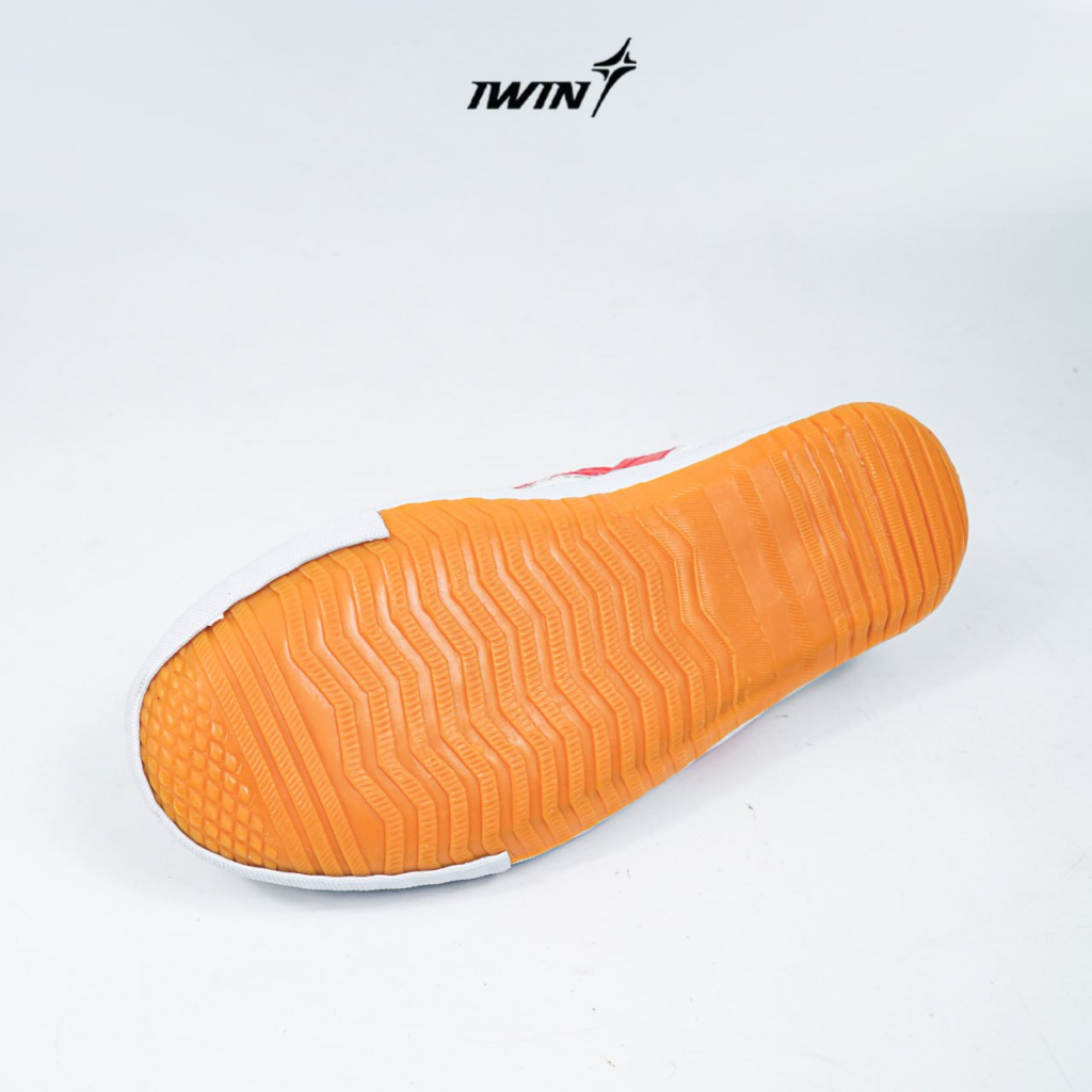 Giày đá bóng nam cỏ nhân tạo Iwin Bata Trắng Xanh thể thao chính hãng - IB002