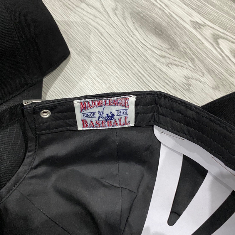 Mũ - Nón lưỡi trai MLB Chính Hãng Free Size