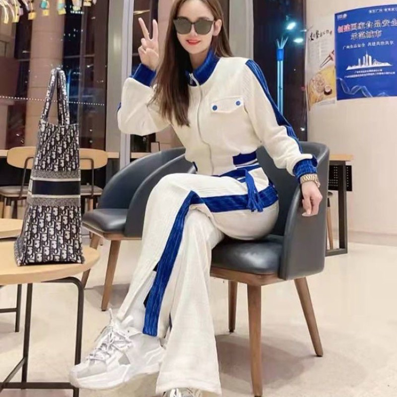 Set Đồ Thu Đông Phong Cách Thời Trang Cho Nữ