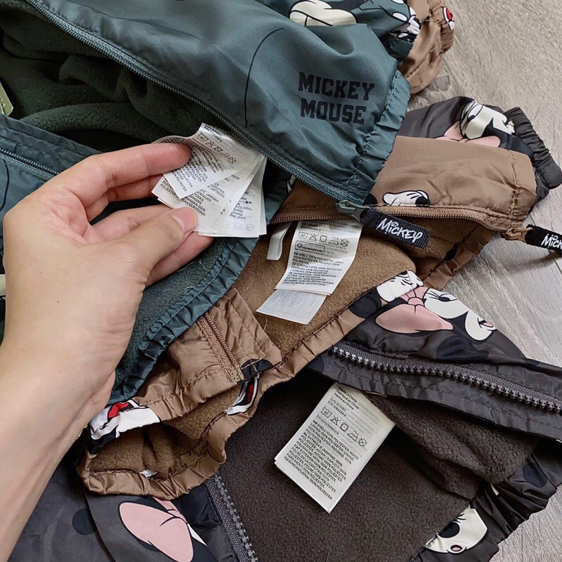Áo khoác gió Mickey H&M sz 4m-4y