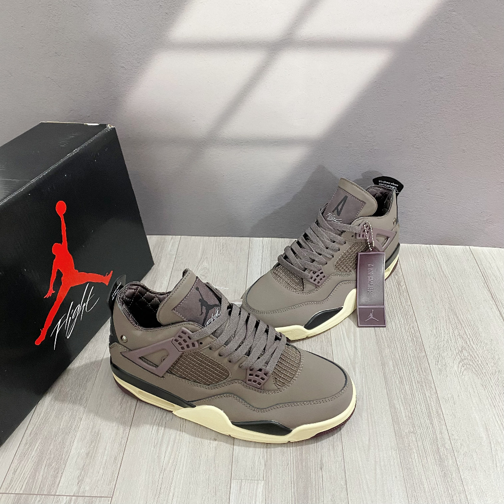 GIÀY JD4 RETRO MEDIUM VINTAGE NÂU LAI AU